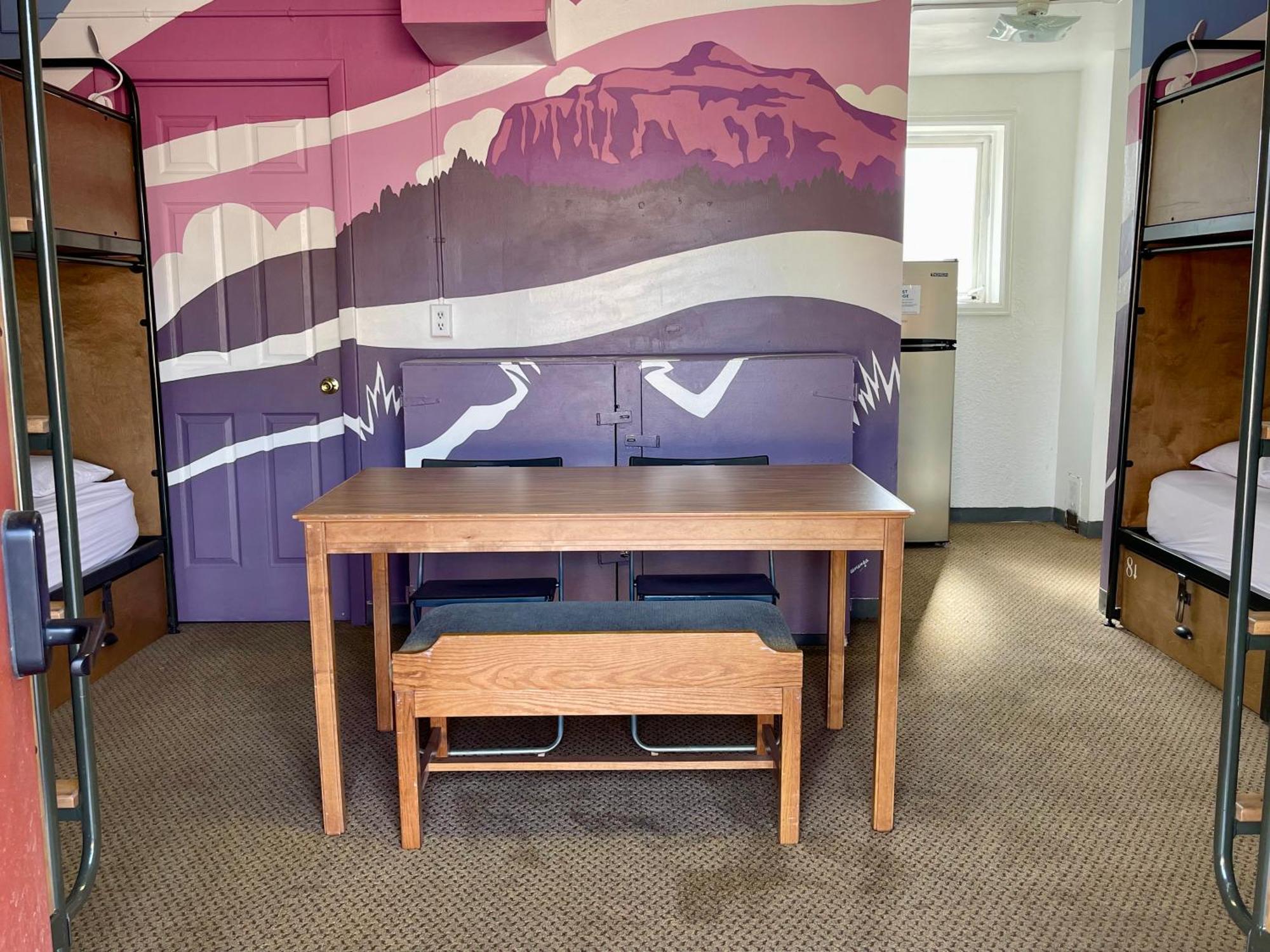 Rad Hostel Colorado Springs Bagian luar foto