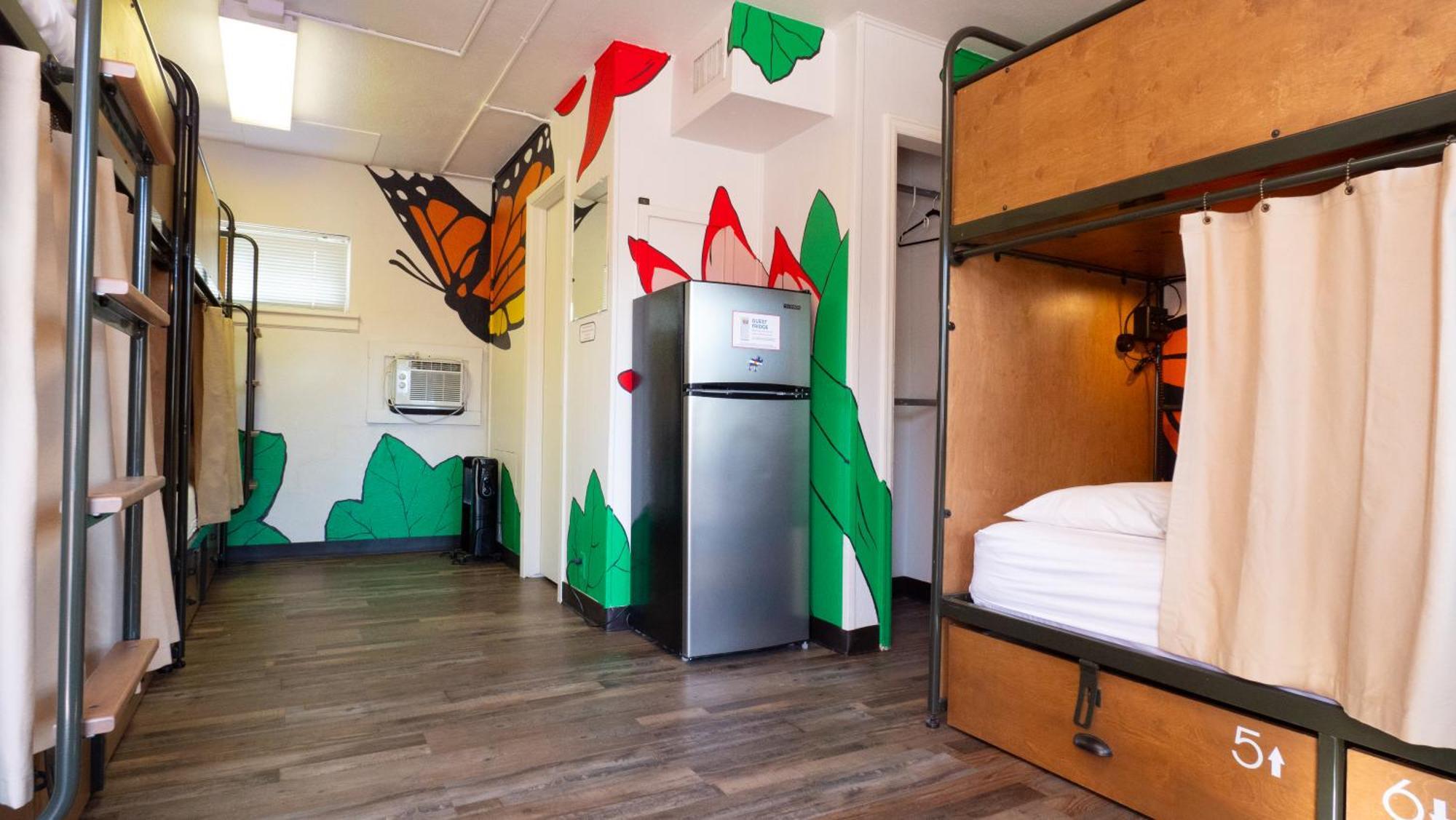 Rad Hostel Colorado Springs Bagian luar foto