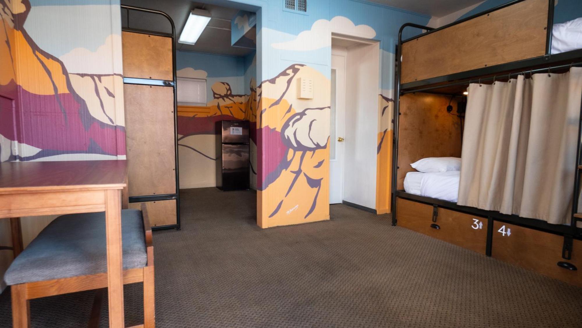 Rad Hostel Colorado Springs Bagian luar foto