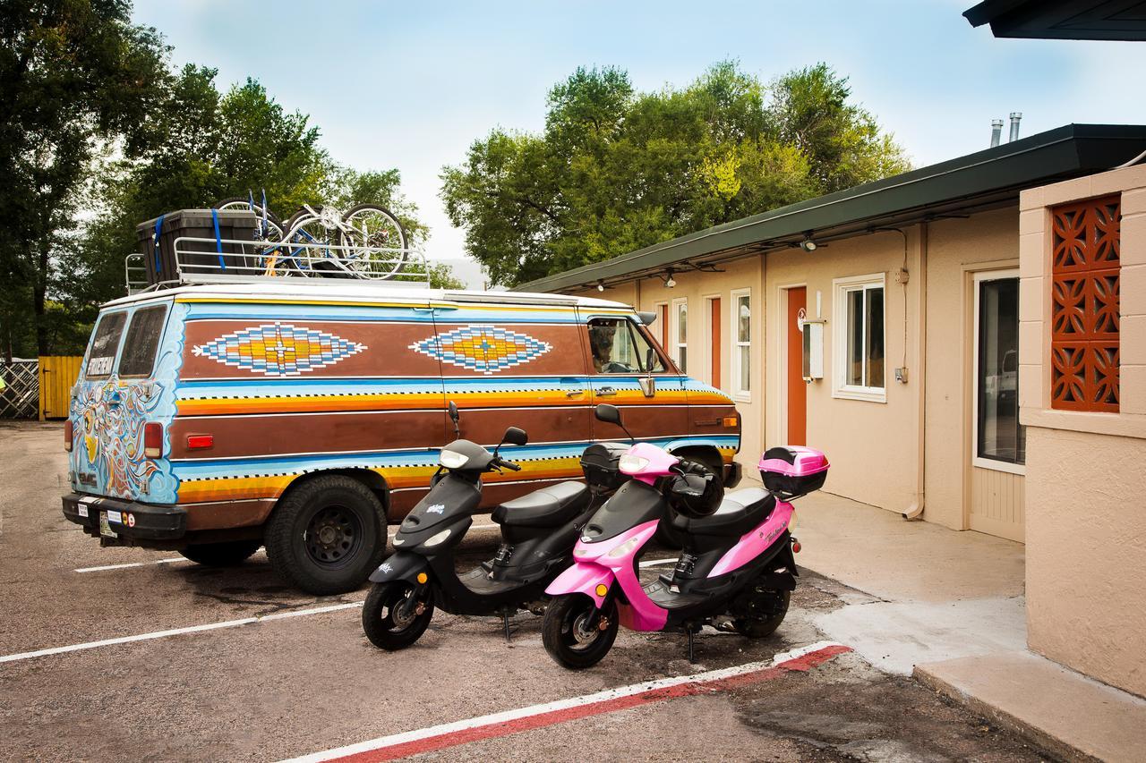 Rad Hostel Colorado Springs Bagian luar foto